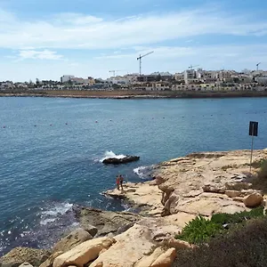 https://ocean-view-apartment-1.qawrahotelsmalta.org